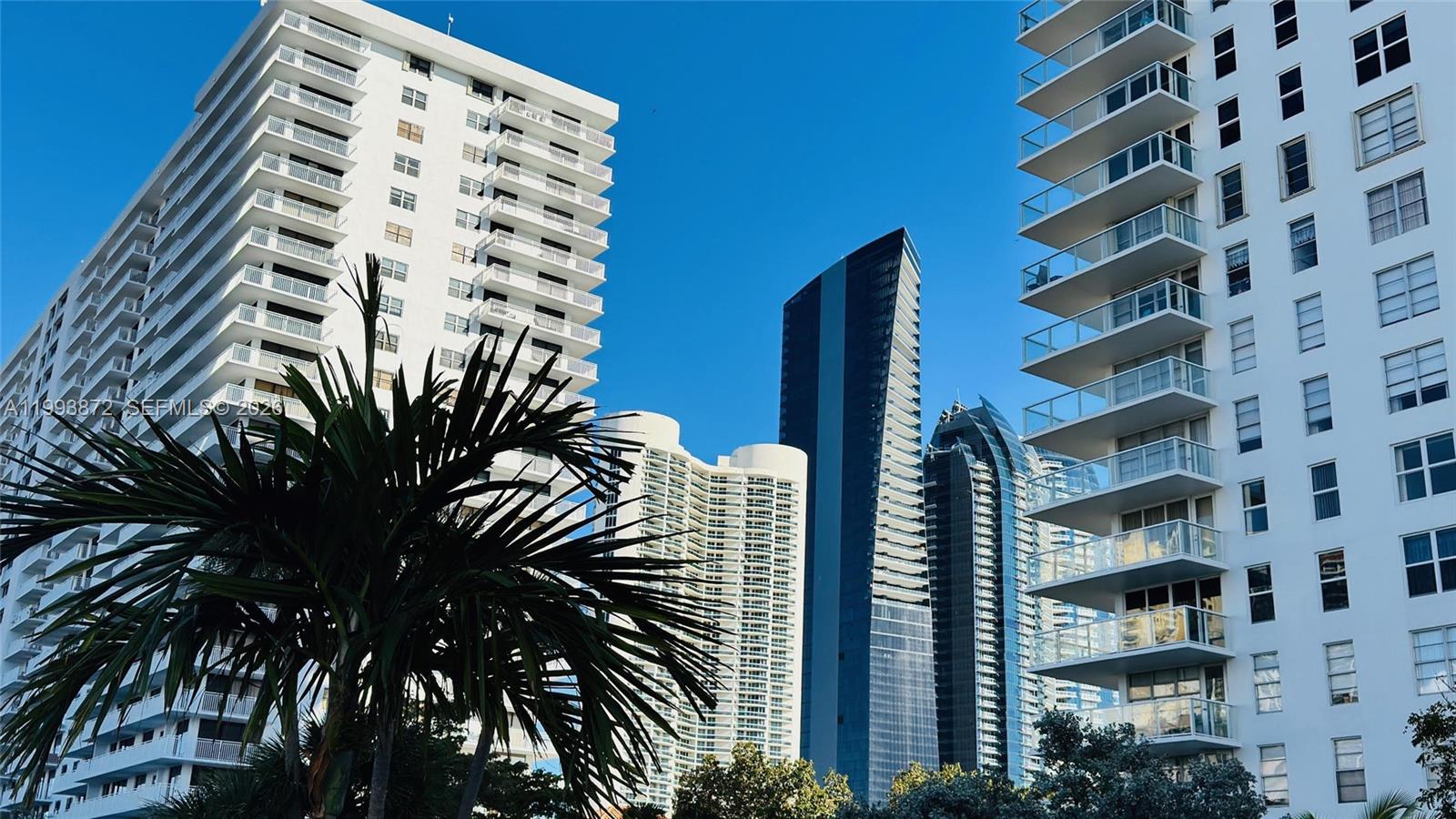 See details 1518 2 / 2 1525 sq. ft. $ 2026-04-02 0 Photo