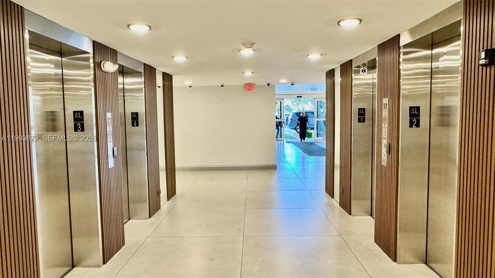 See details 1518 2 / 2 1525 sq. ft. $ 2026-04-02 0 Photo