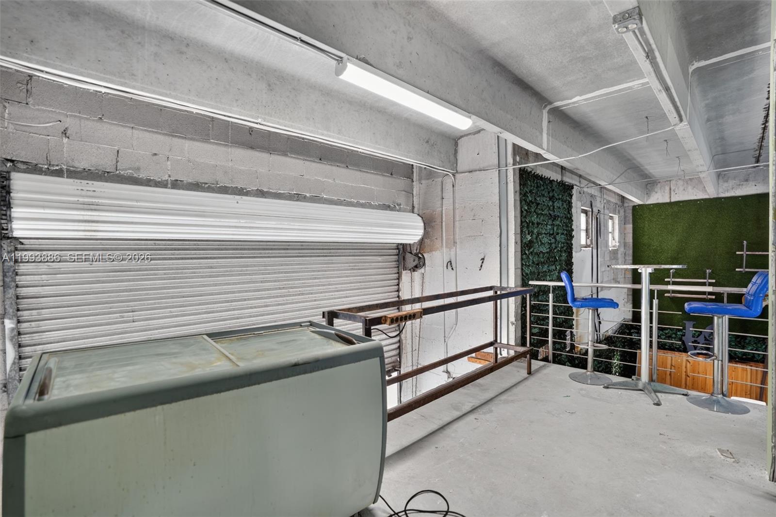   /   sq. ft. $ 2026-04-02 0 Photo