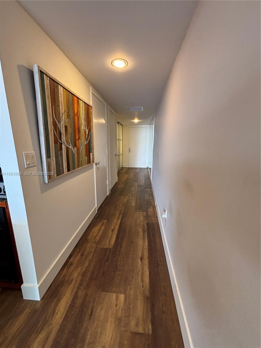 See details 4505 1 / 1 811 sq. ft. $ 2026-06-03 0 Photo
