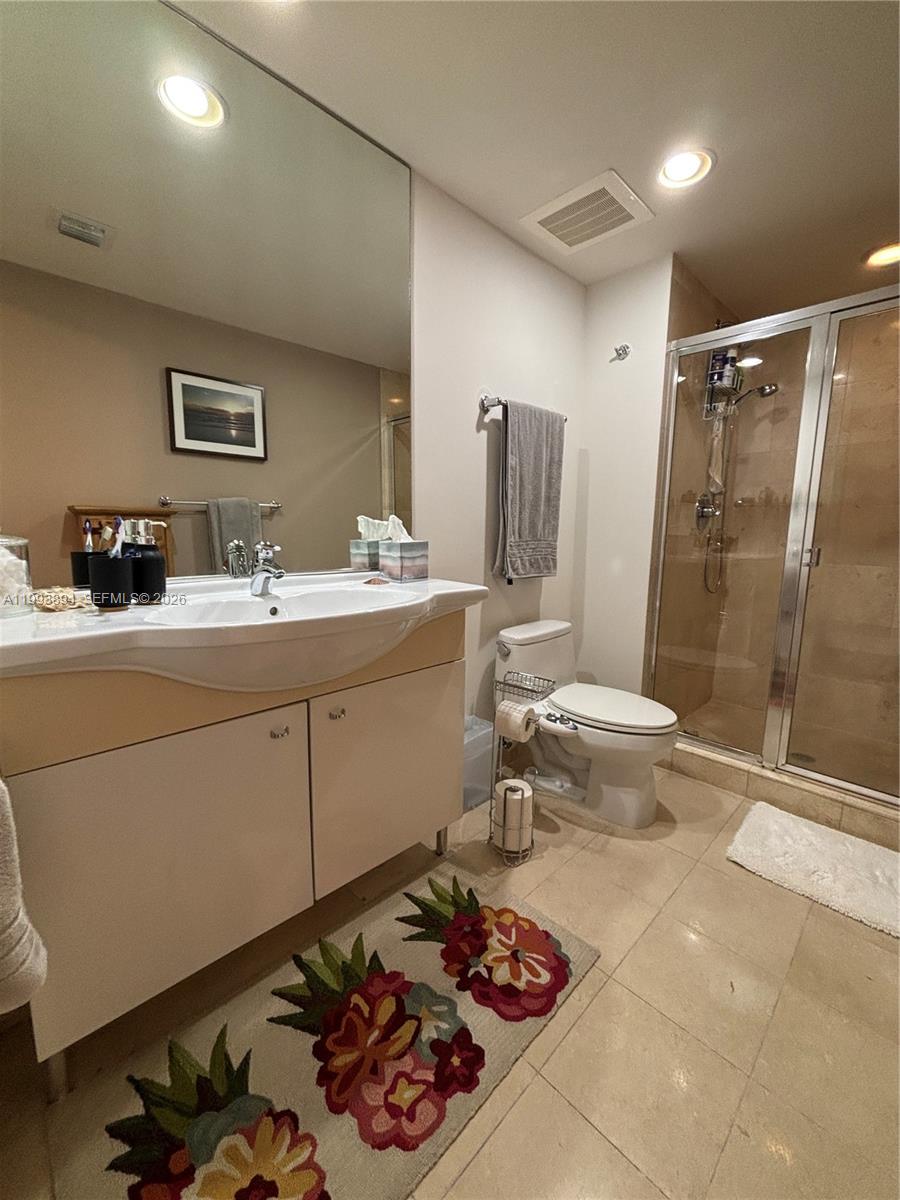 See details 4505 1 / 1 811 sq. ft. $ 2026-06-03 0 Photo