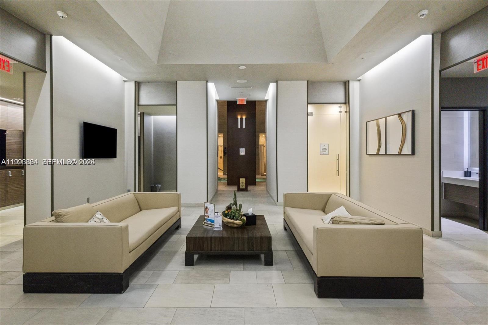 See details 4505 1 / 1 811 sq. ft. $ 2026-06-03 0 Photo