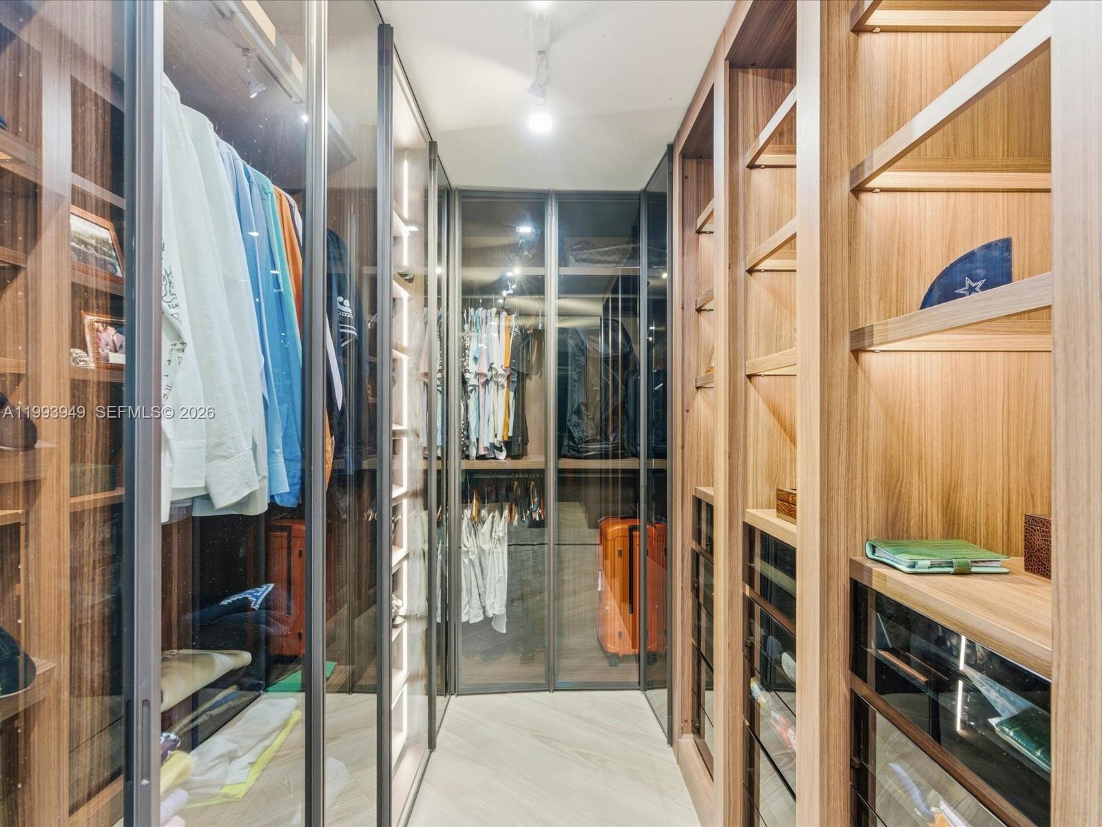 Photo of 19955 38th Ct #1205, Aventura, Florida, 33180 -