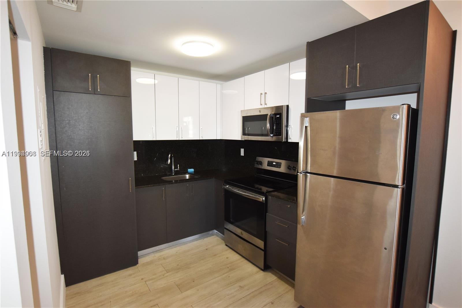   /   sq. ft. $ 2026-04-02 0 Photo