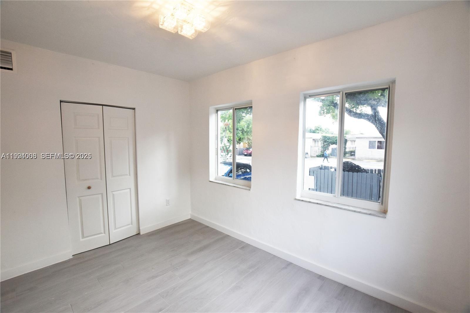   /   sq. ft. $ 2026-04-02 0 Photo