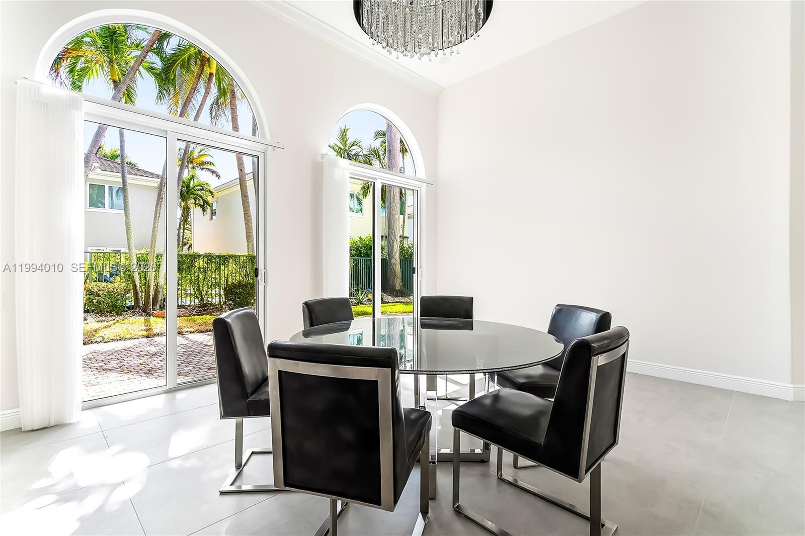 Photo of 920 Captiva Dr  (920), Hollywood, Florida, 33019 - 