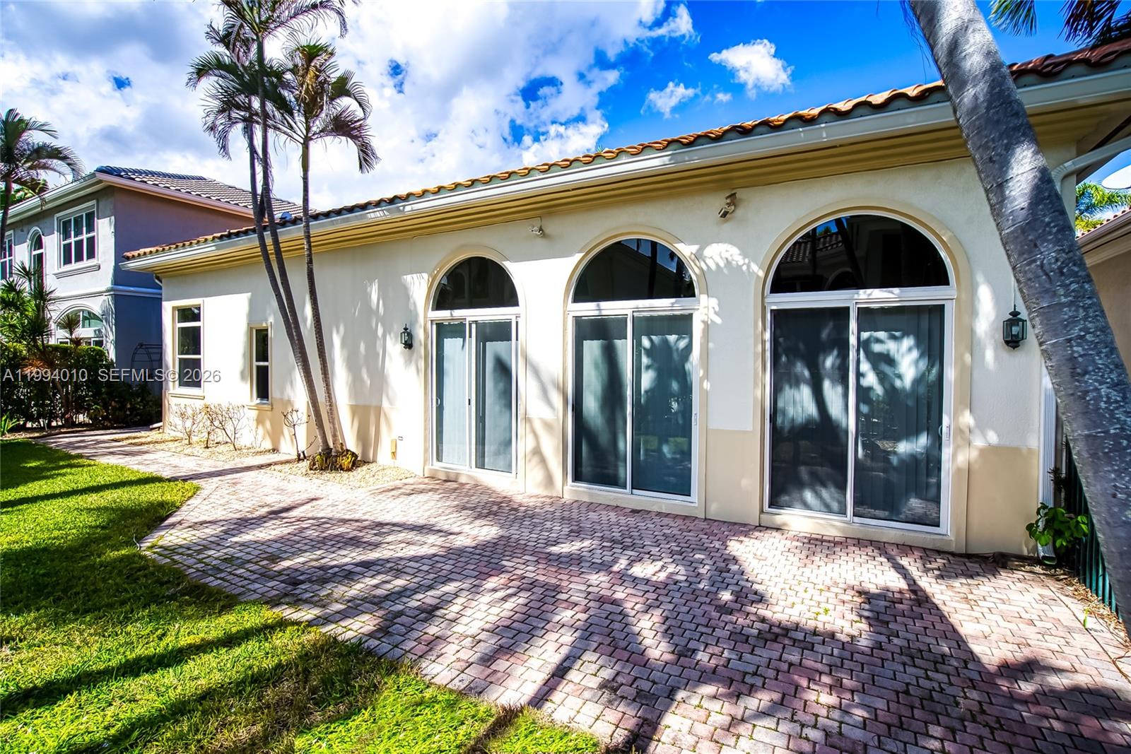 Photo of 920 Captiva Dr  (920), Hollywood, Florida, 33019 - 