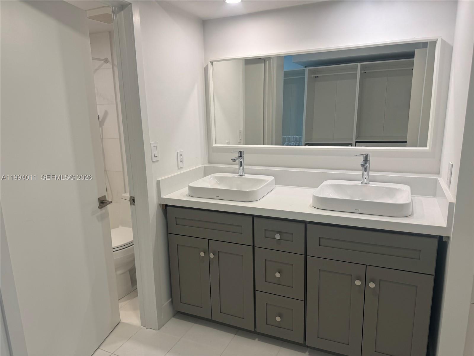 Photo of 20505 Country Club Dr  #531, Aventura, Florida, 33180 - 