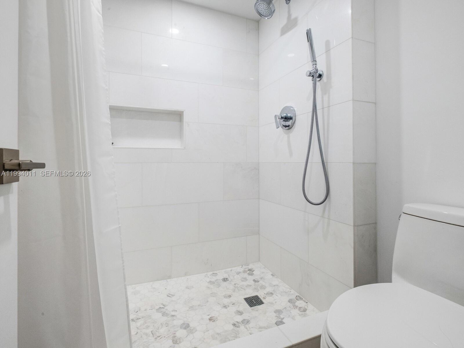 Photo of 20505 Country Club Dr  #531, Aventura, Florida, 33180 - 