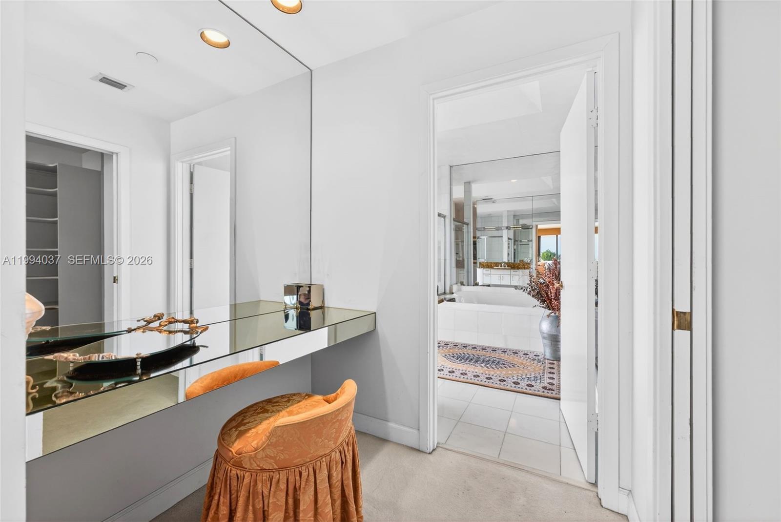 PH02 2 / 4 3700 sq. ft. $ 2026-04-02 0 Photo