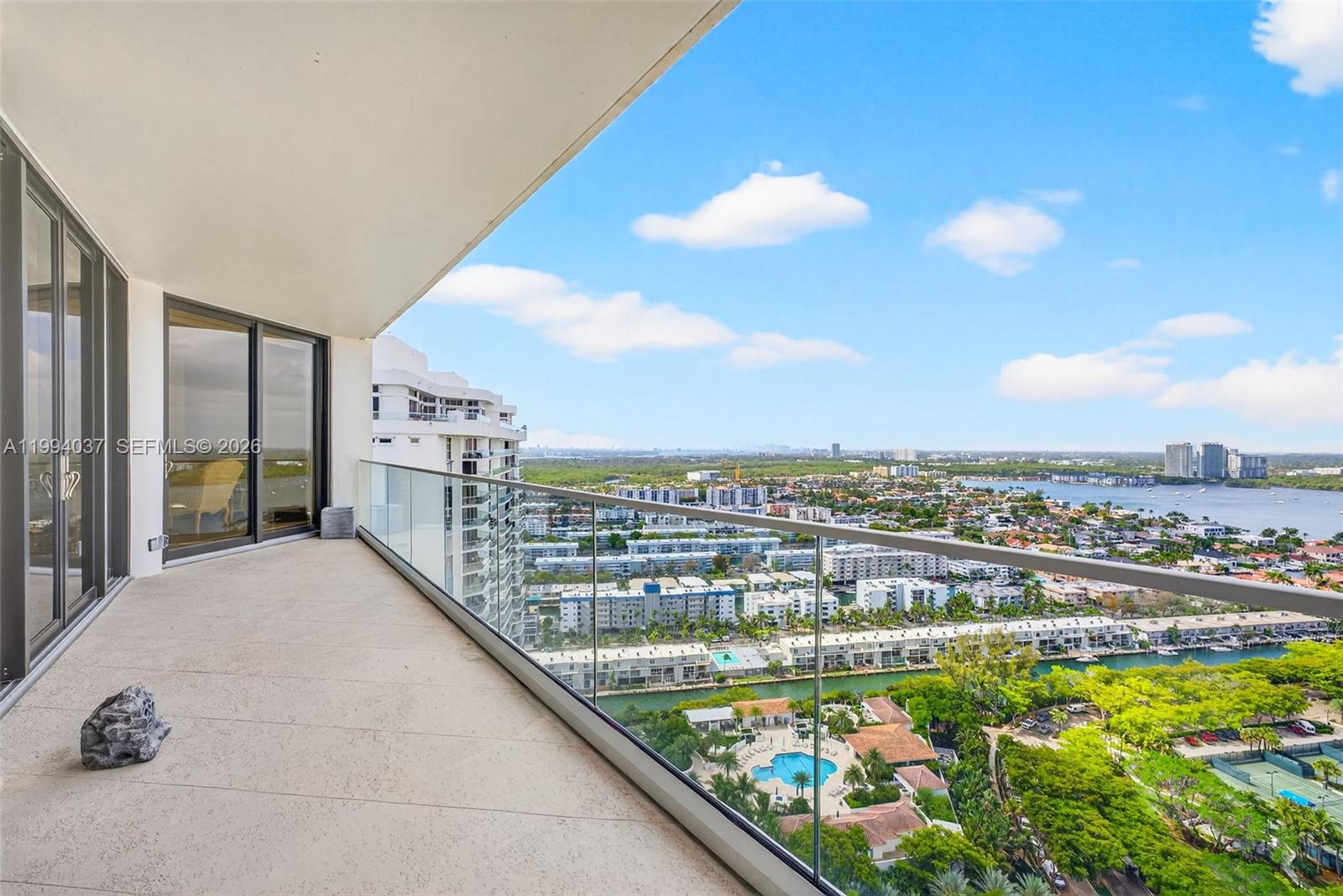 PH02 2 / 4 3700 sq. ft. $ 2026-04-02 0 Photo