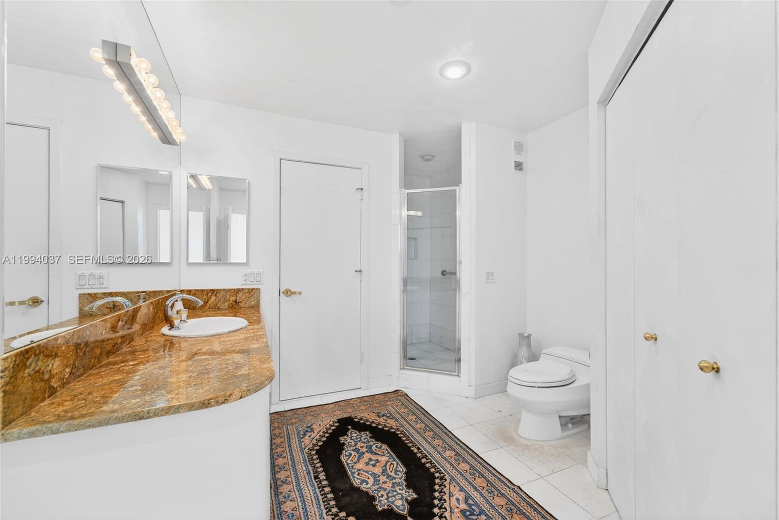 PH02 2 / 4 3700 sq. ft. $ 2026-04-02 0 Photo