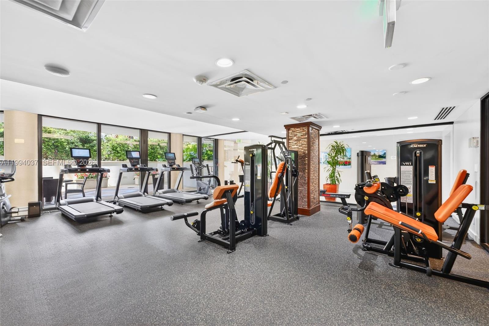 PH02 2 / 4 3700 sq. ft. $ 2026-04-02 0 Photo