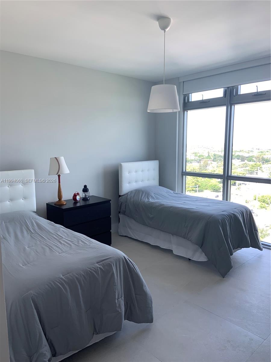 Photo of 17301 Biscayne Blvd  #1602, North Miami Beach, Florida, 33160 - 