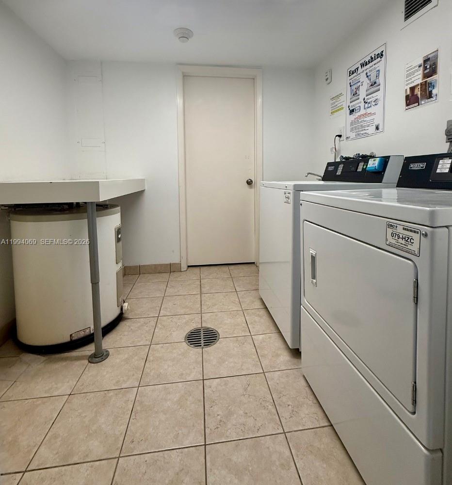 Photo of 1890 Ocean Dr  #1807, Hallandale Beach, Florida, 33009 - 