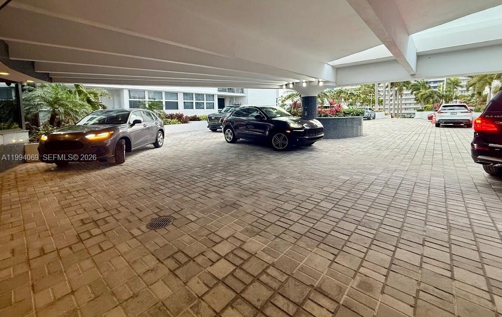 Photo of 1890 Ocean Dr  #1807, Hallandale Beach, Florida, 33009 - Building's Entry