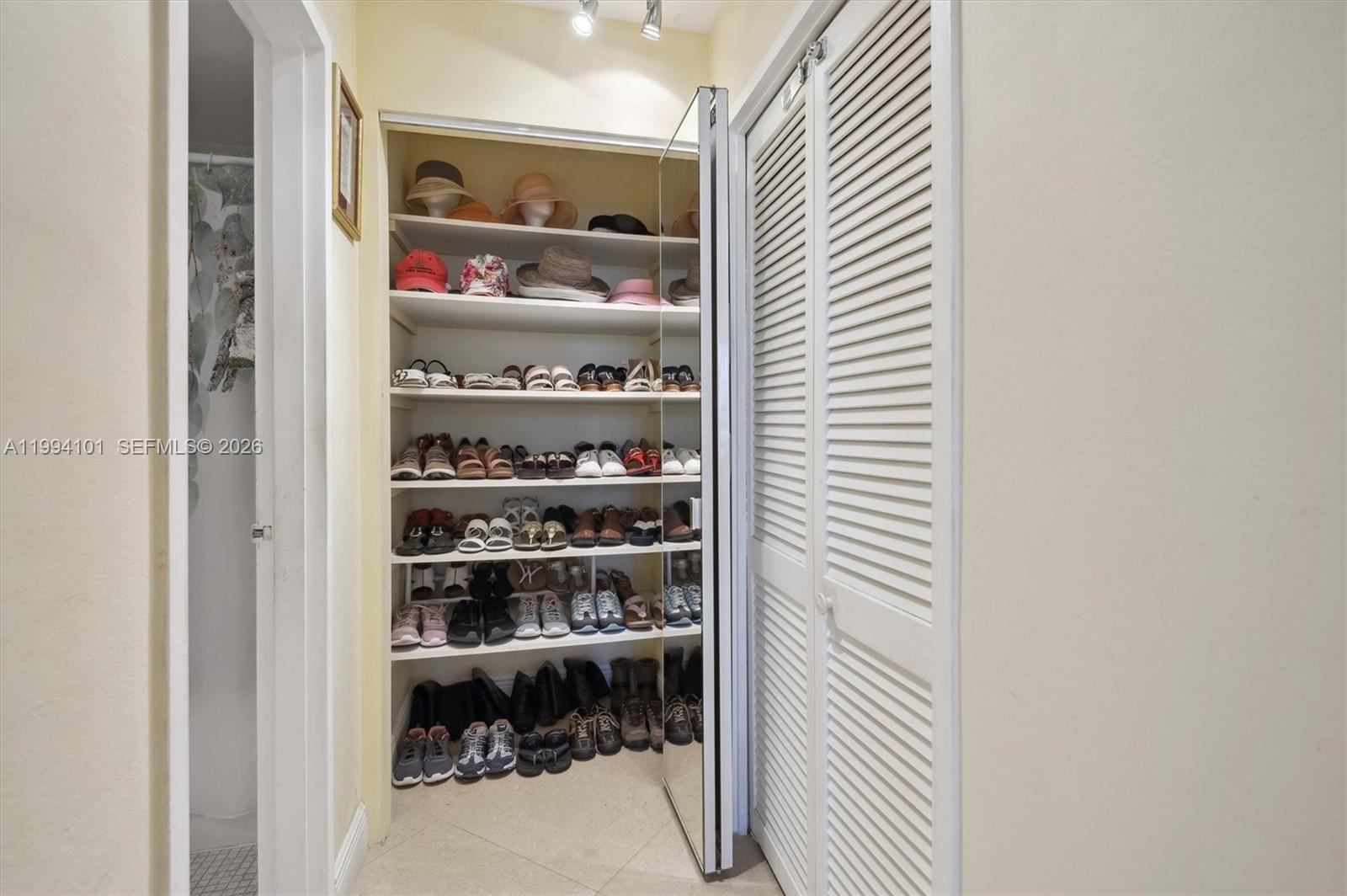 Photo of 3505 Ocean Dr  #201, Hollywood, Florida, 33019 - 