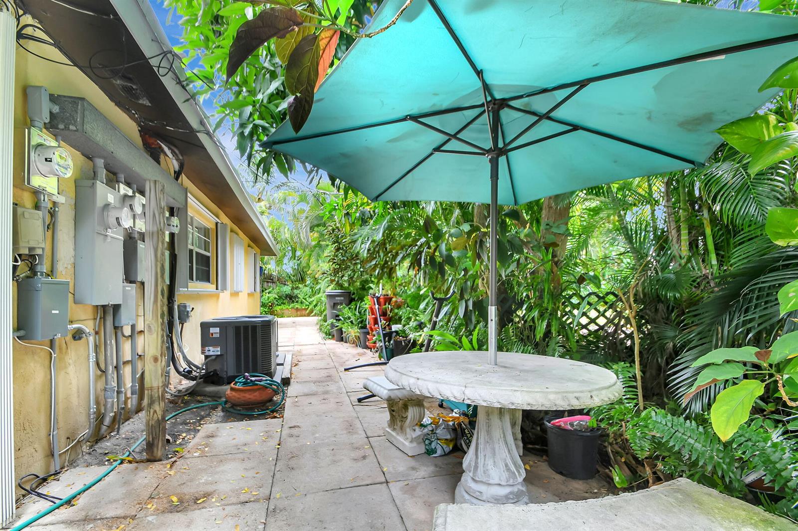   / 0  sq. ft. $ 2026-06-12 0 Photo