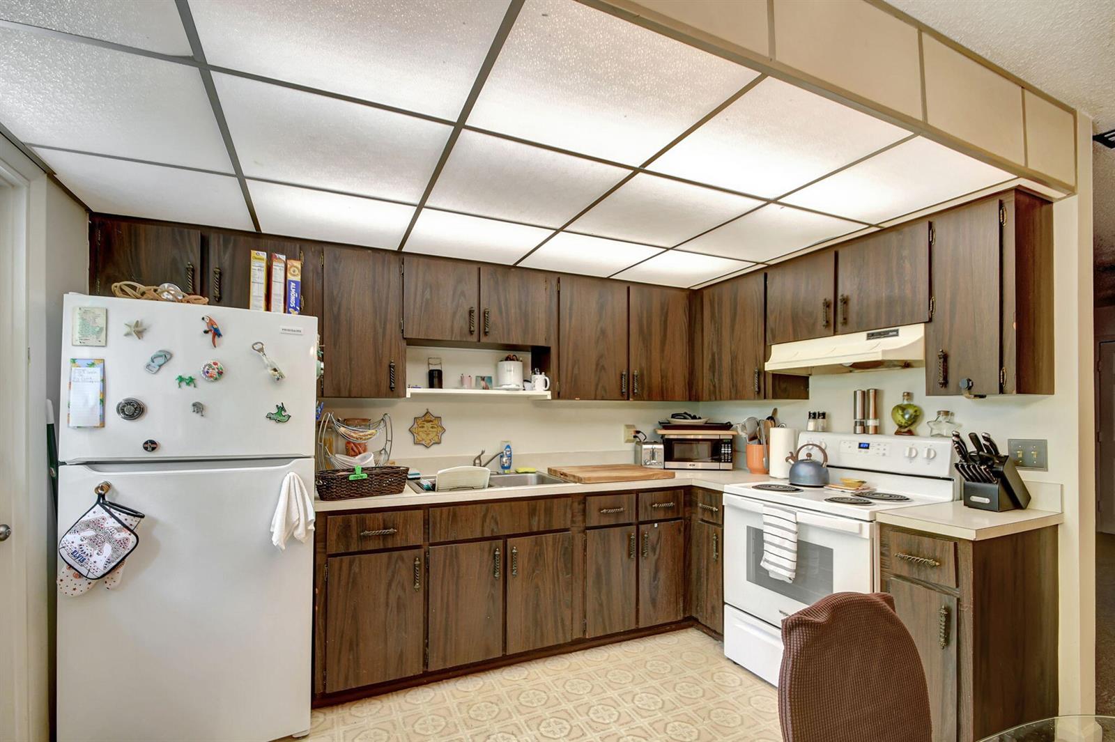   / 0  sq. ft. $ 2026-06-12 0 Photo