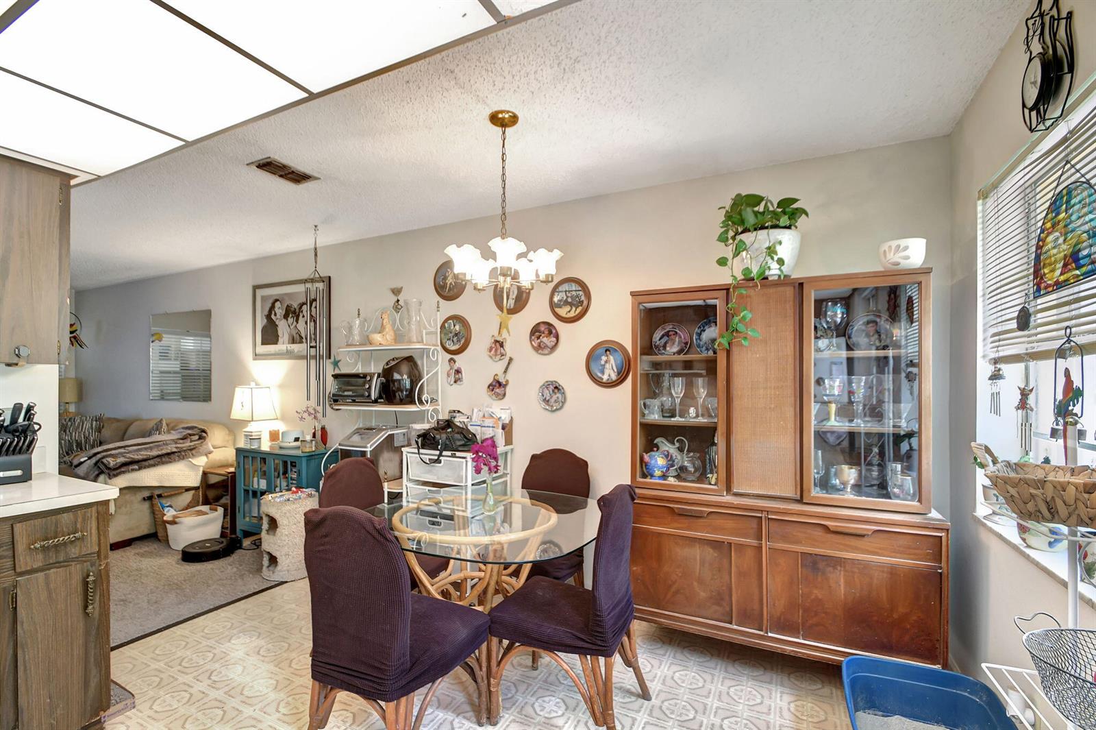   / 0  sq. ft. $ 2026-06-12 0 Photo