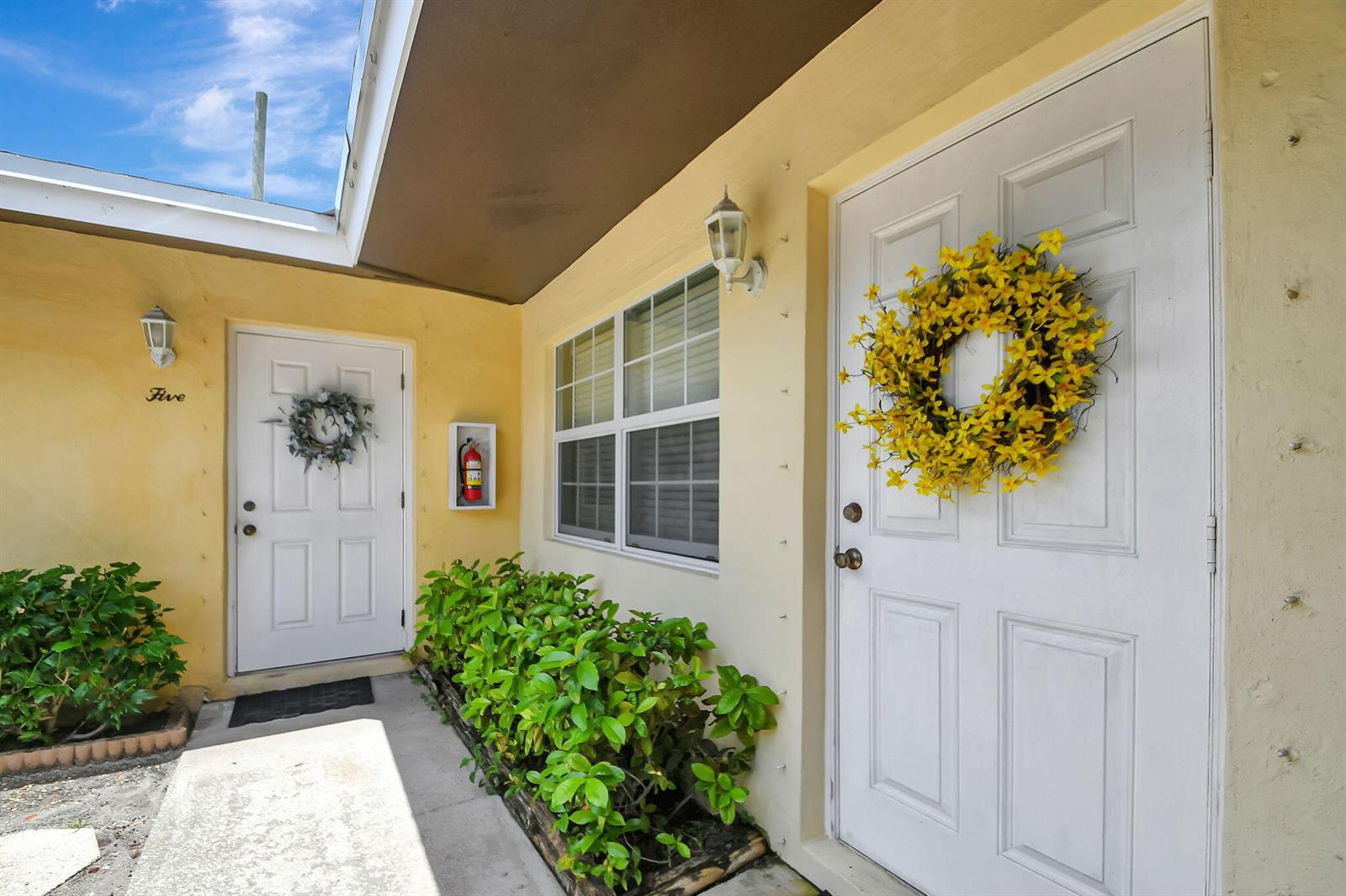   / 0  sq. ft. $ 2026-06-12 0 Photo
