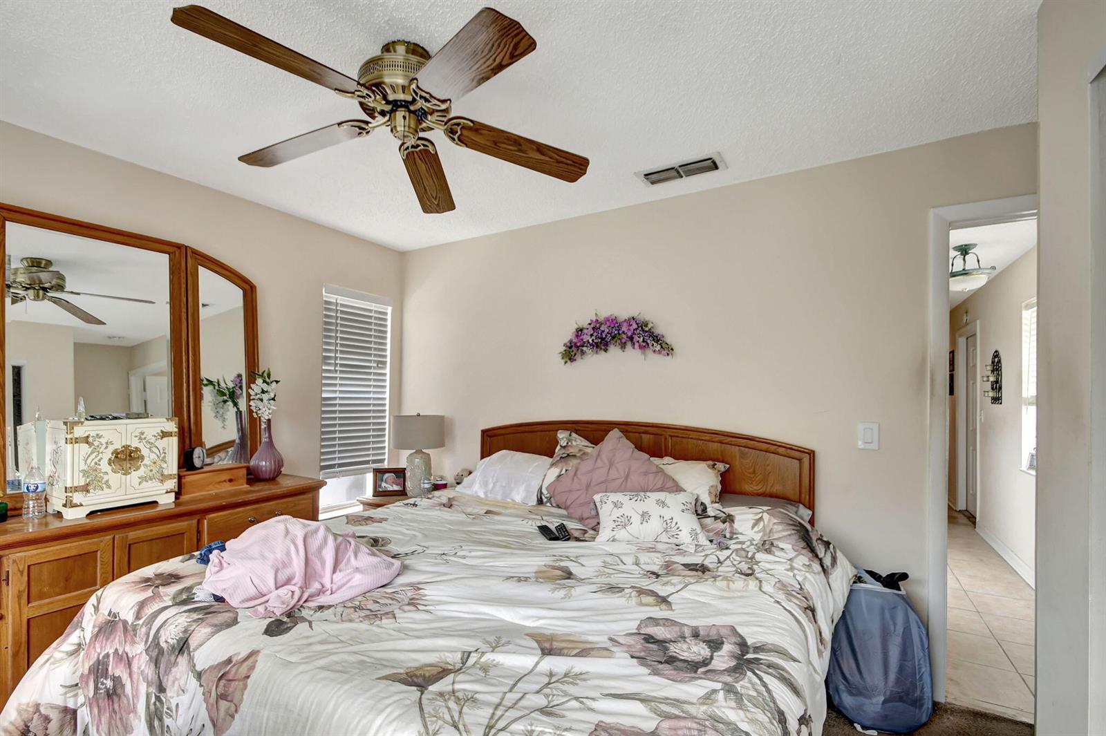   / 0  sq. ft. $ 2026-06-12 0 Photo