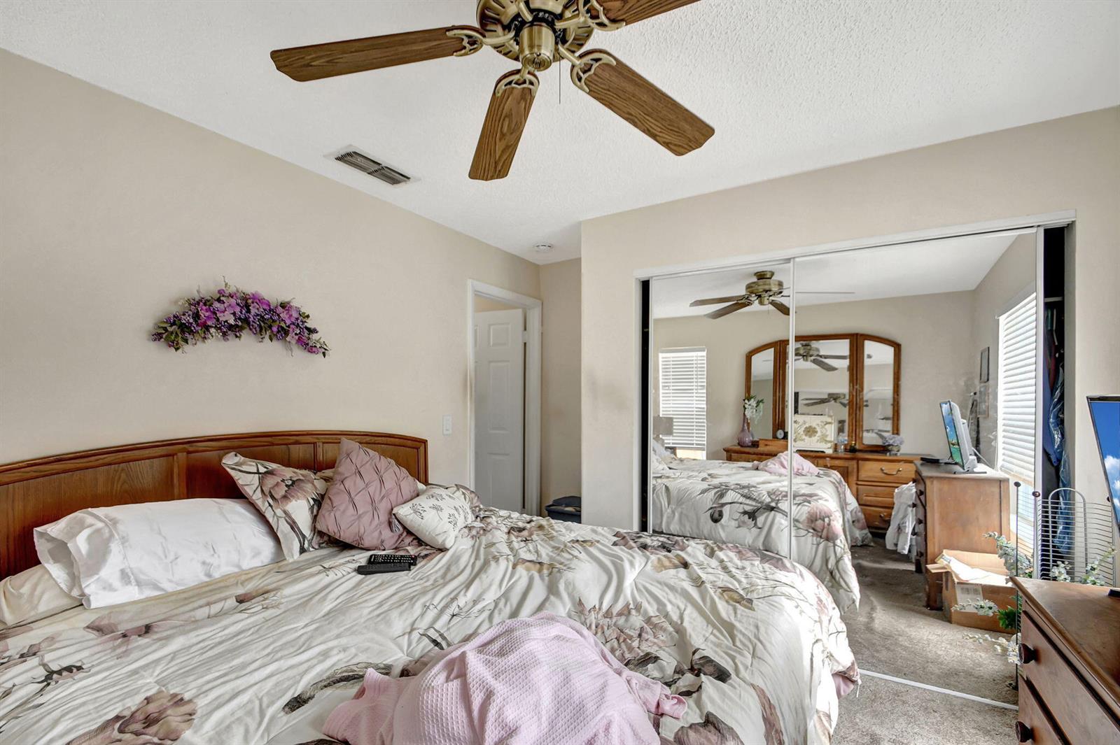   / 0  sq. ft. $ 2026-06-12 0 Photo