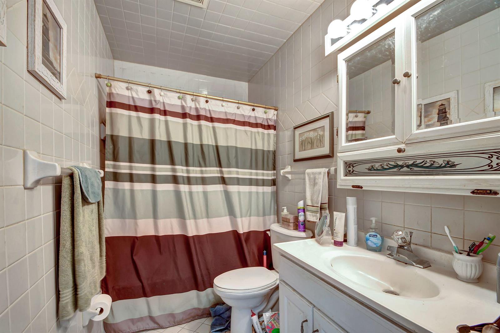   / 0  sq. ft. $ 2026-06-12 0 Photo