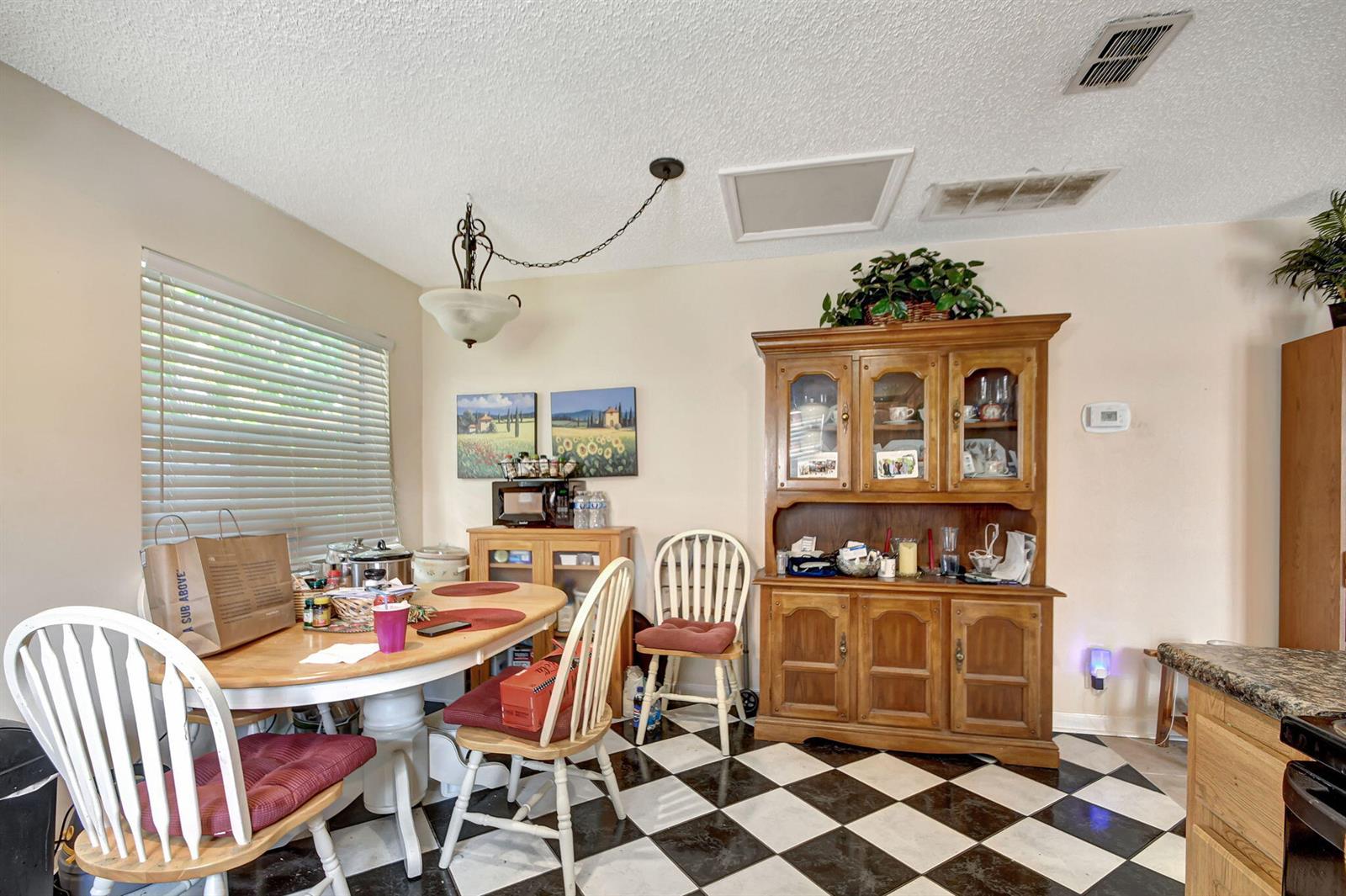   / 0  sq. ft. $ 2026-06-12 0 Photo