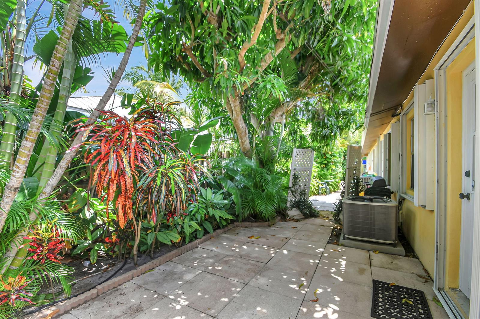   / 0  sq. ft. $ 2026-06-12 0 Photo