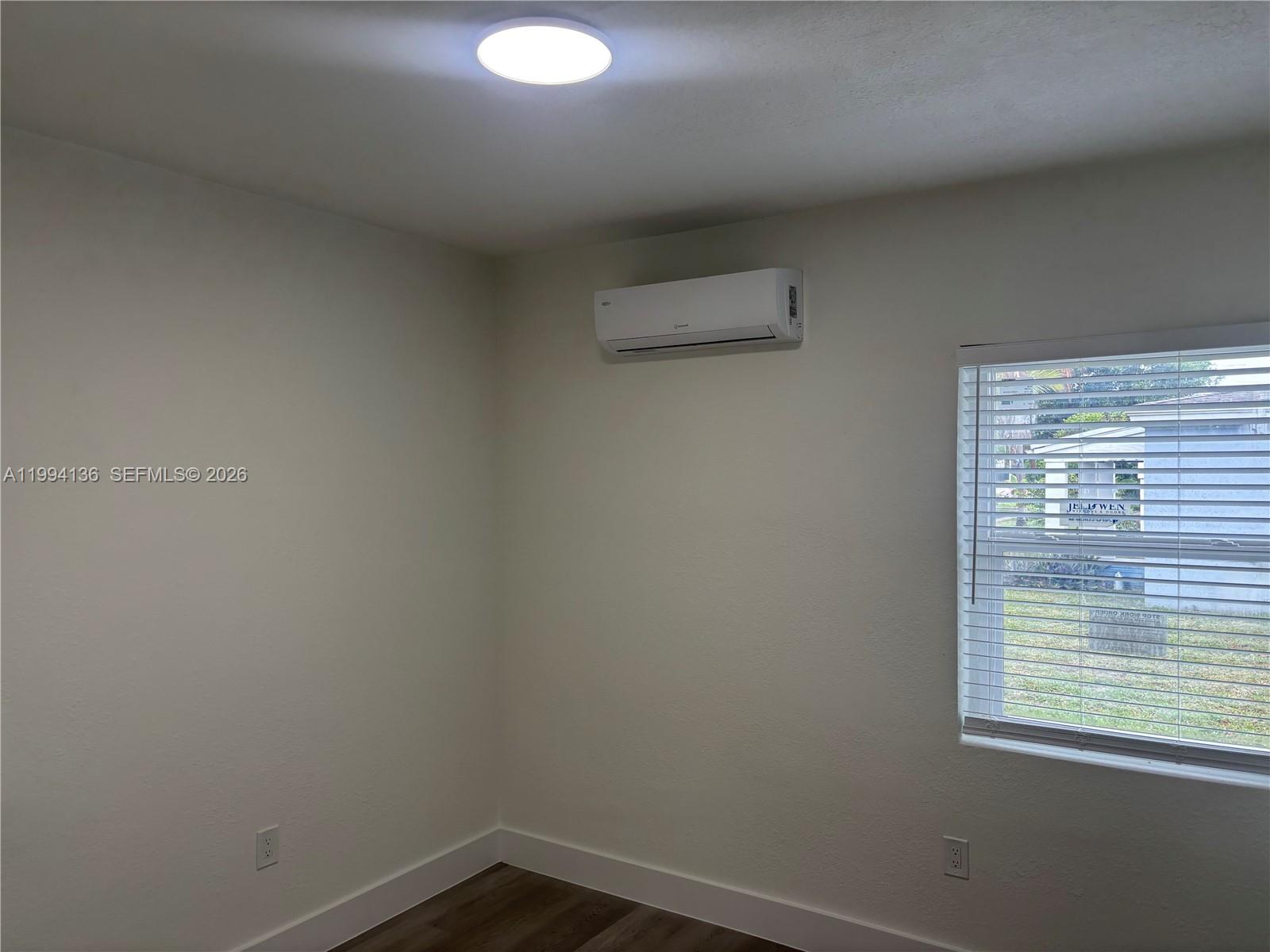   /  1230 sq. ft. $ 2026-04-02 0 Photo