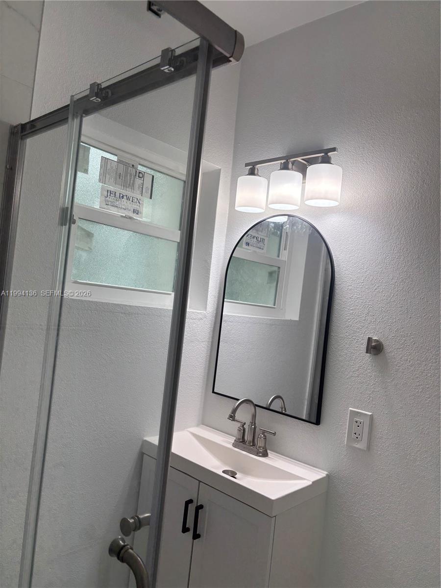   /  1230 sq. ft. $ 2026-04-02 0 Photo