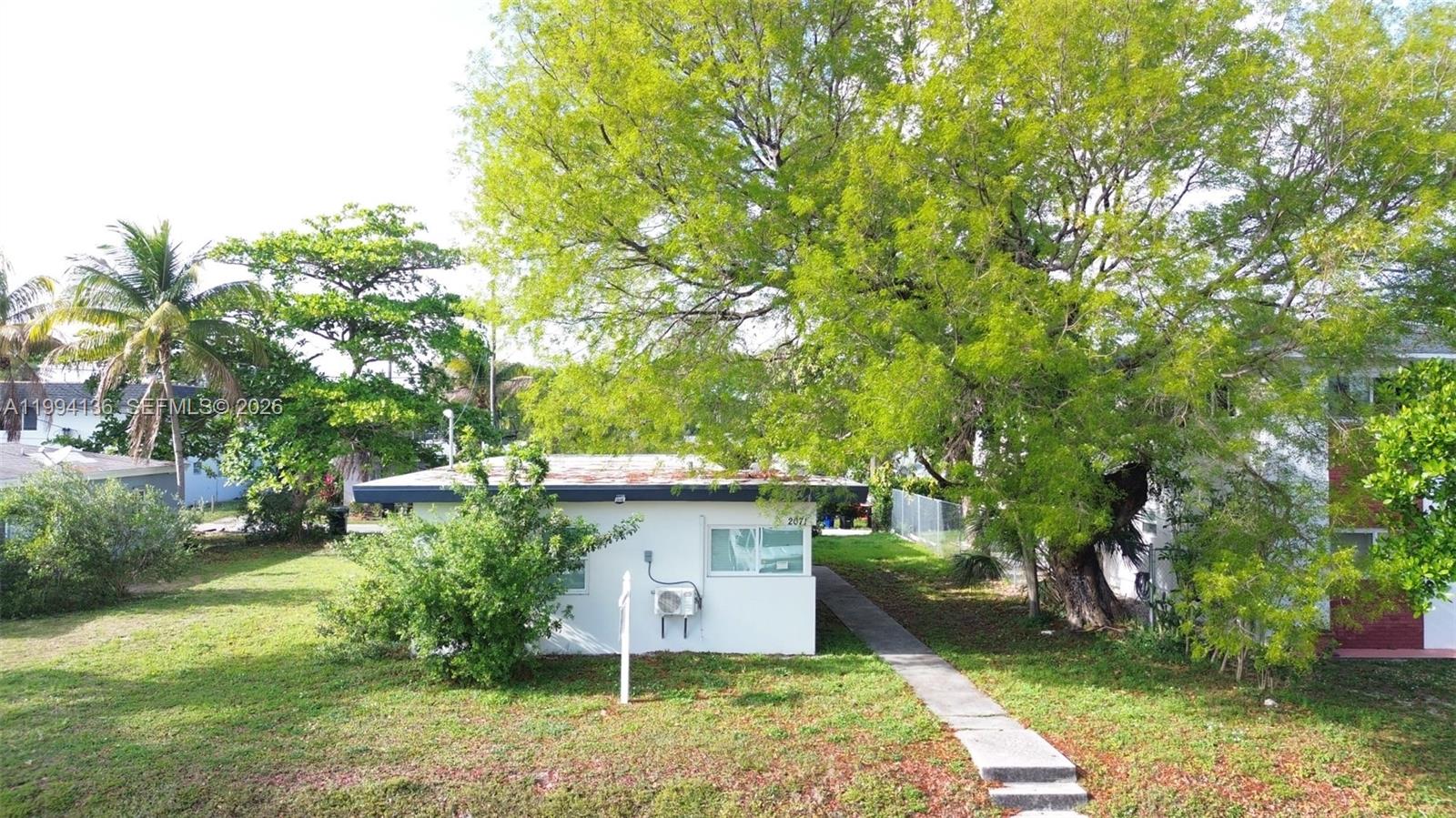   /  1230 sq. ft. $ 2026-04-02 0 Photo