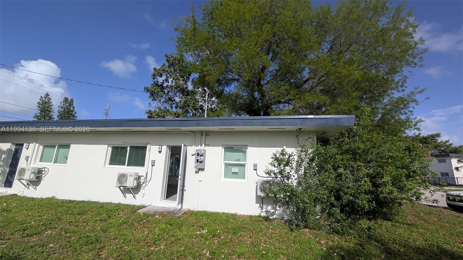   /  1230 sq. ft. $ 2026-04-02 0 Photo