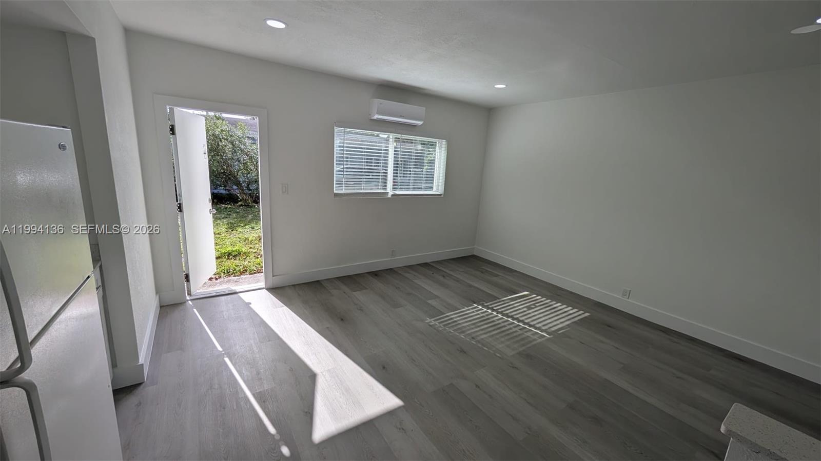   /  1230 sq. ft. $ 2026-04-02 0 Photo