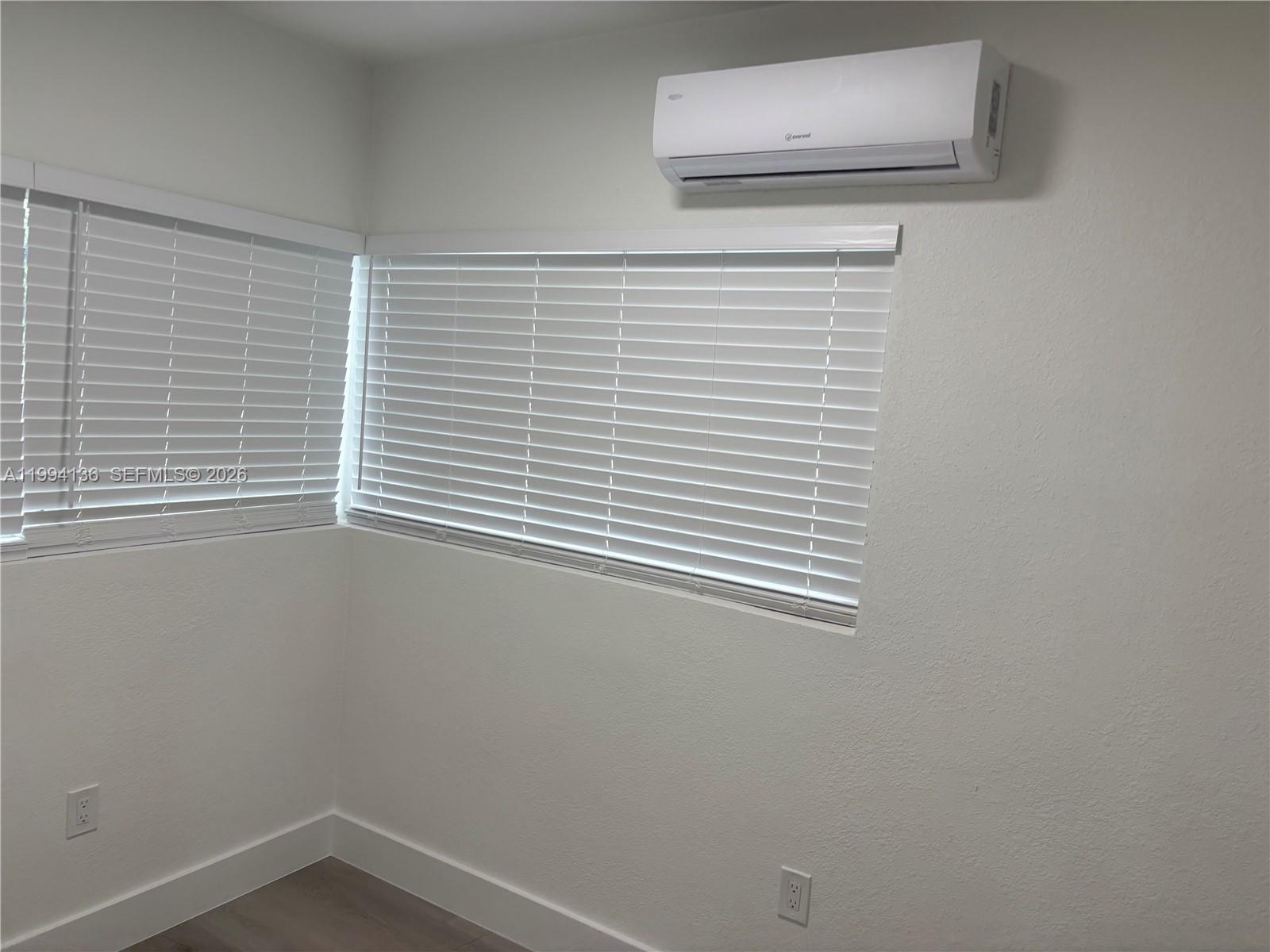   /  1230 sq. ft. $ 2026-04-02 0 Photo