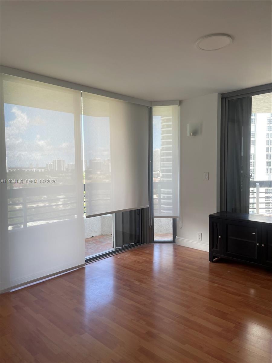 Photo of 3530 Mystic Pointe Dr #1509, Aventura, Florida, 33180 -