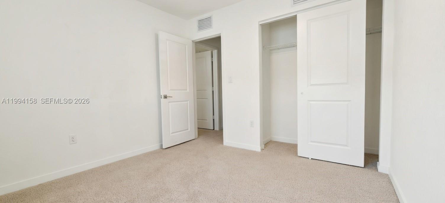 1166 4 / 3 1374 sq. ft. $ 2026-04-02 0 Photo