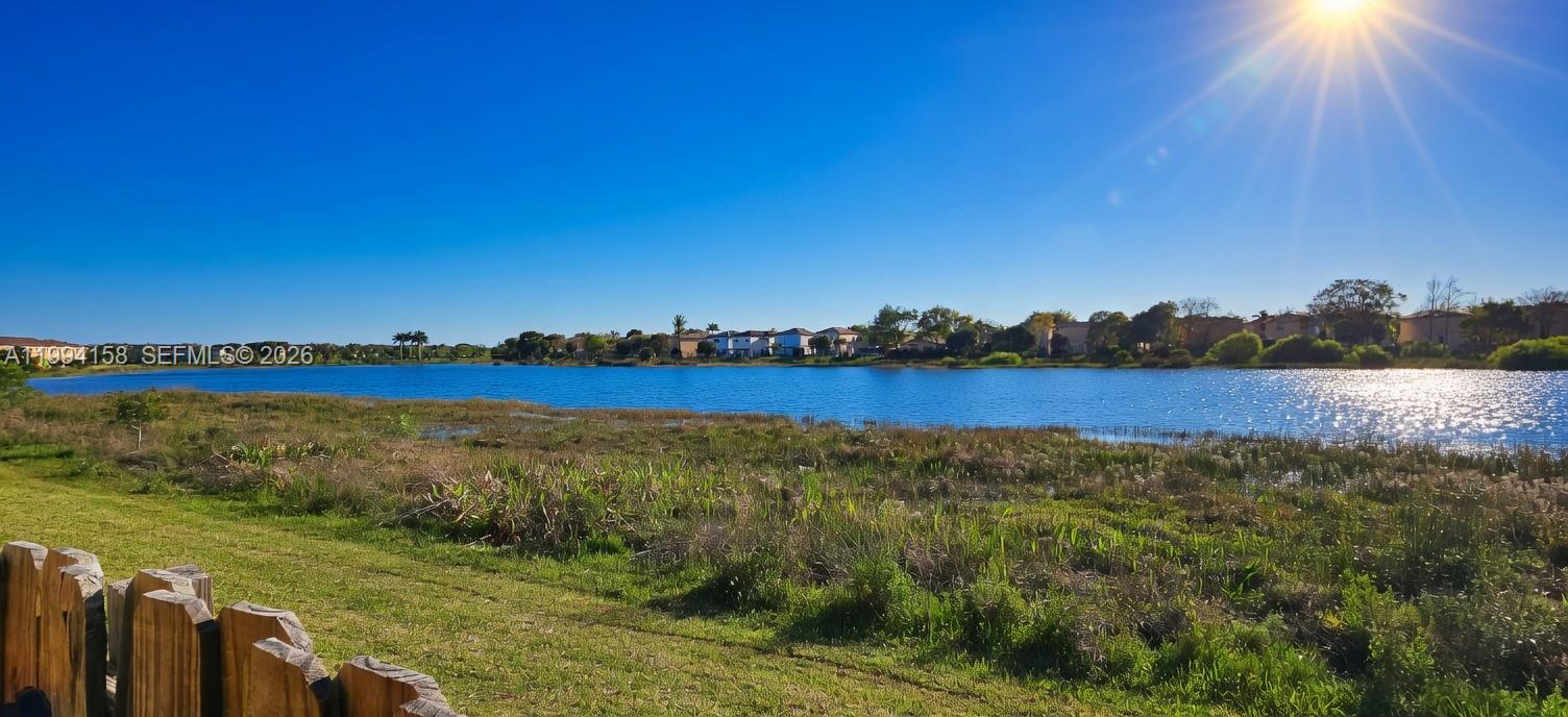 1166 4 / 3 1374 sq. ft. $ 2026-04-02 0 Photo