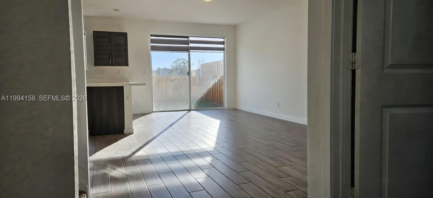 1166 4 / 3 1374 sq. ft. $ 2026-04-02 0 Photo