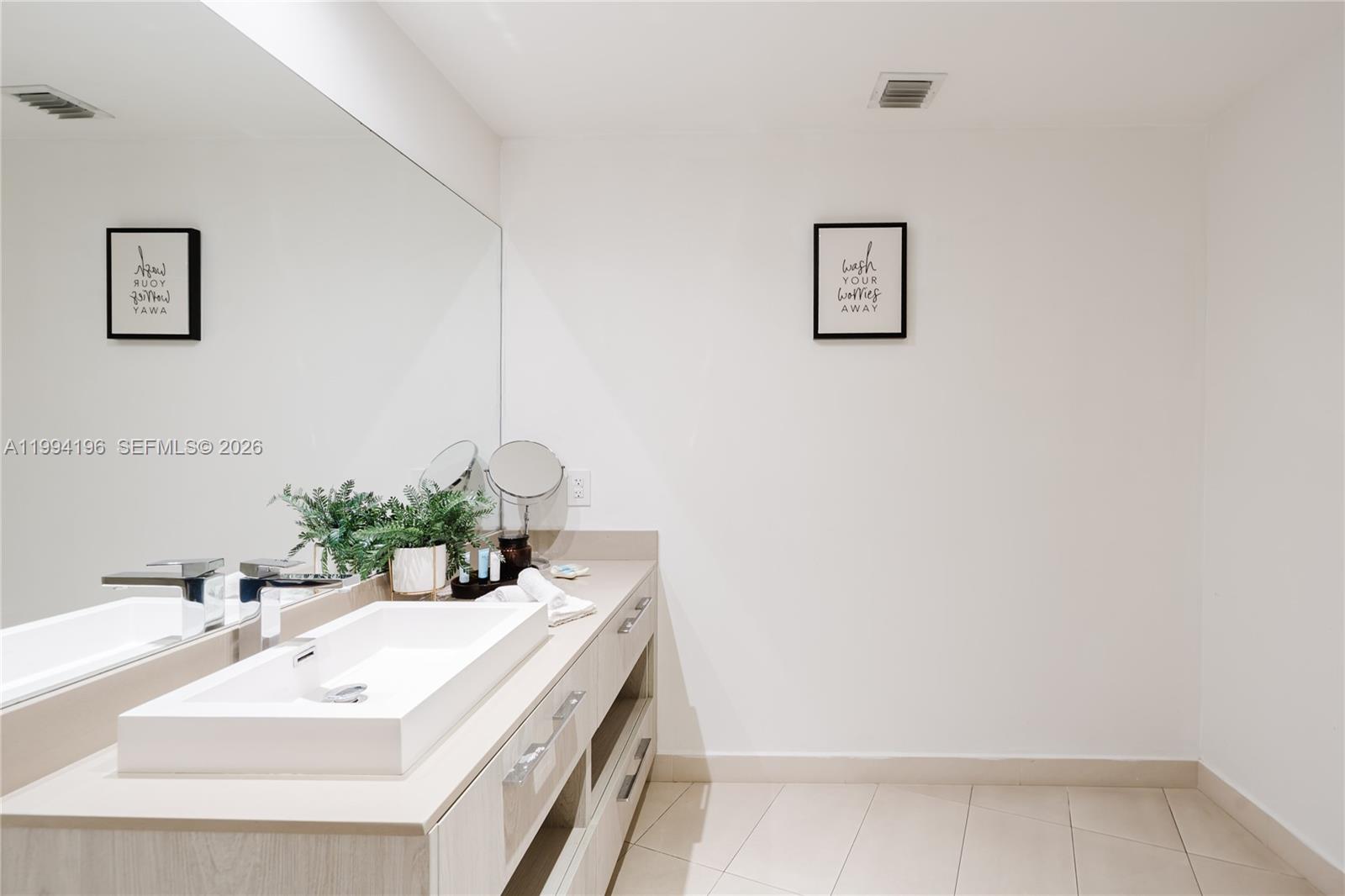 3008 2 / 2 1275 sq. ft. $ 2026-04-02 0 Photo