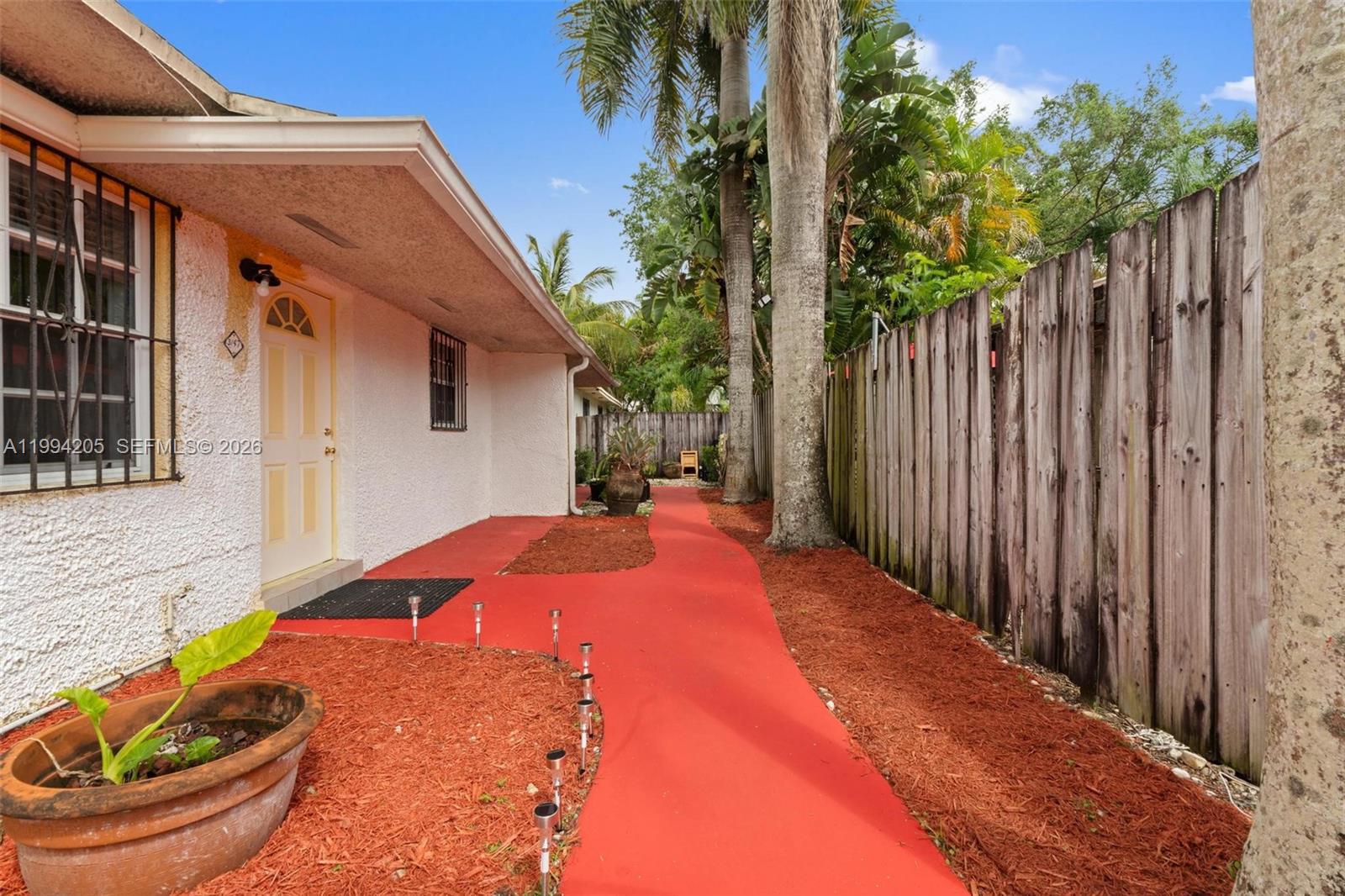   /  2378 sq. ft. $ 2026-04-02 0 Photo