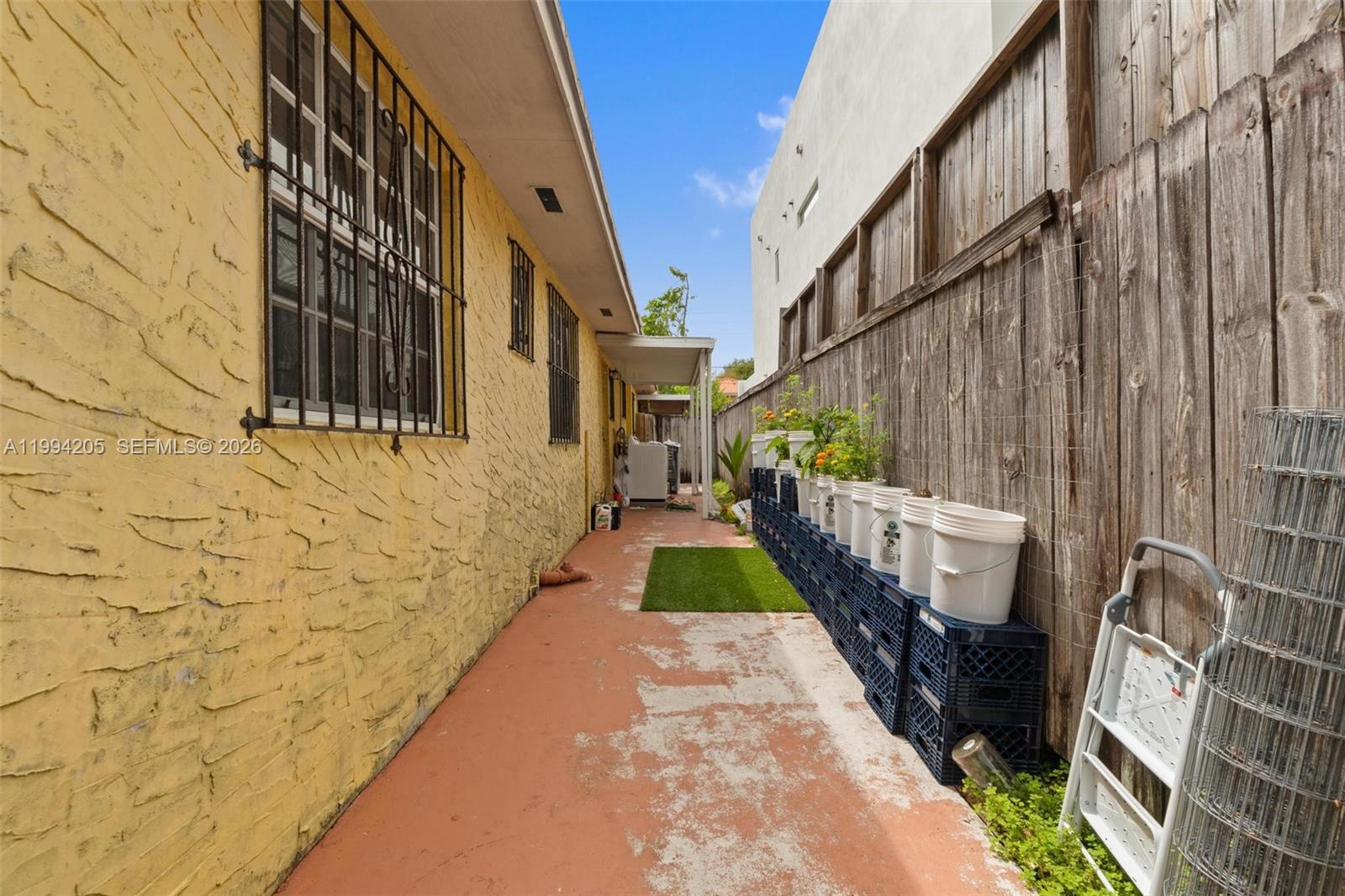   /  2378 sq. ft. $ 2026-04-02 0 Photo