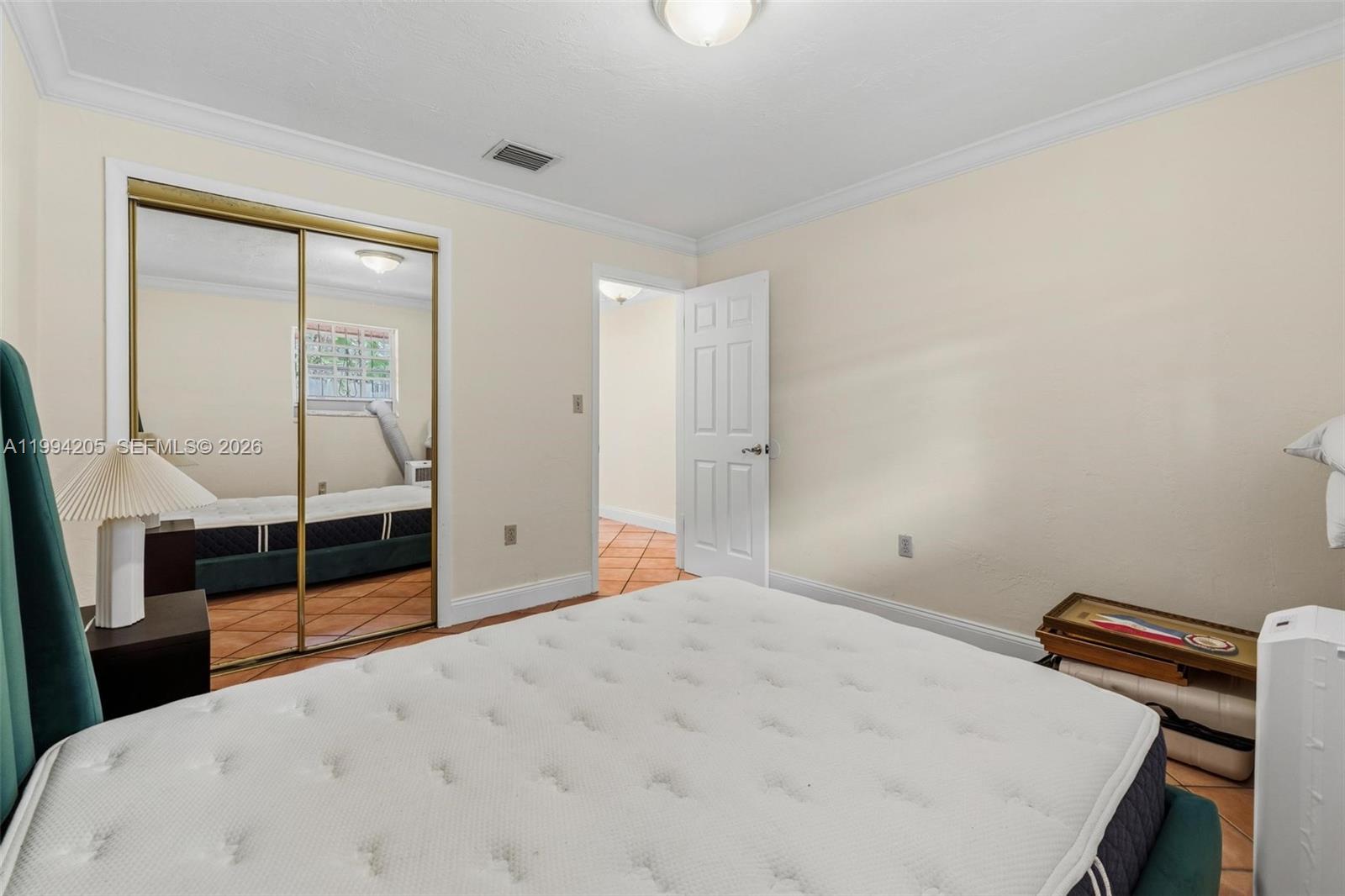  /  2378 sq. ft. $ 2026-04-02 0 Photo