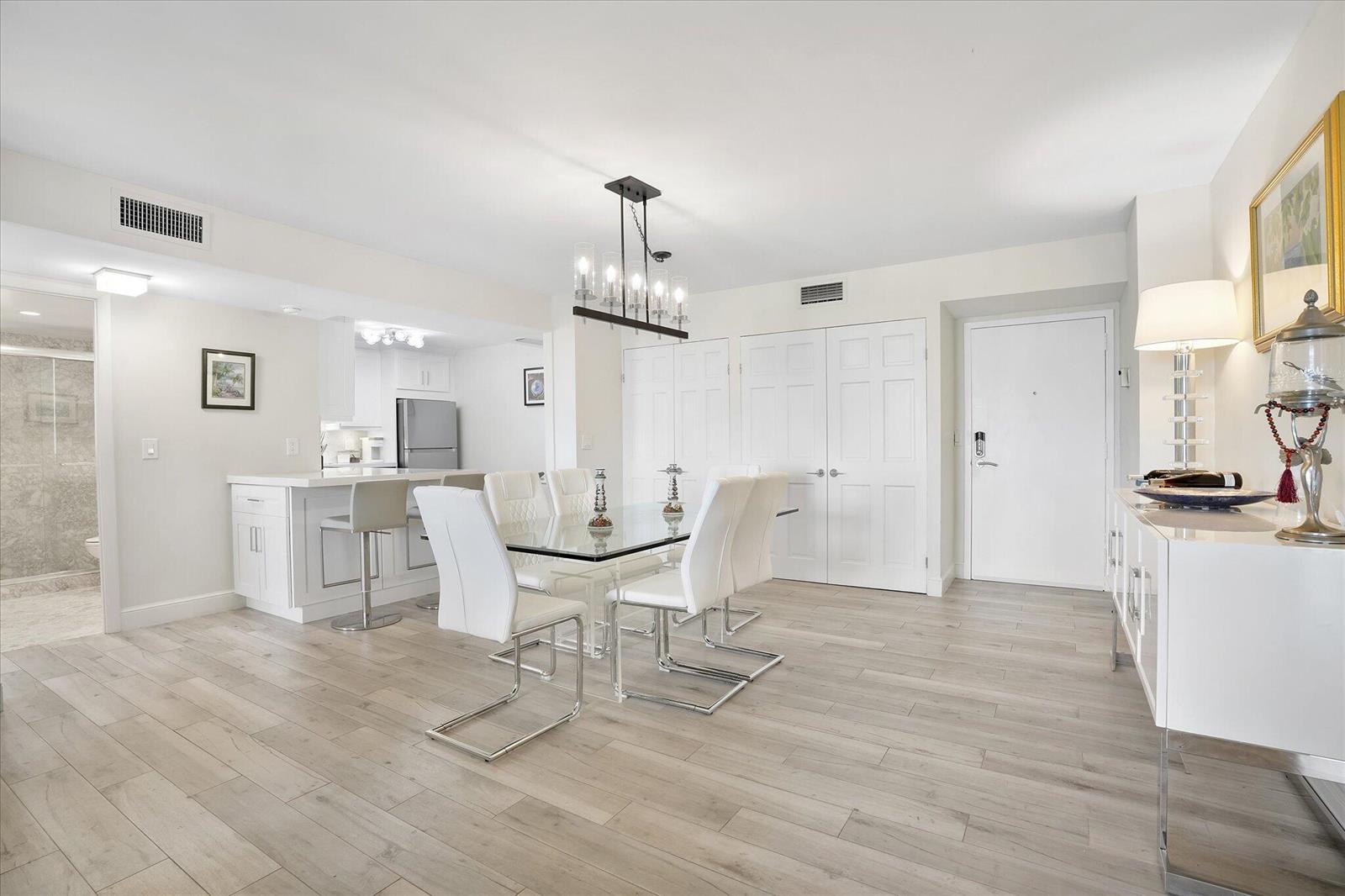 Photo of 1500 Ocean  #Unit F8, Hollywood, Florida, 33019 - 2f