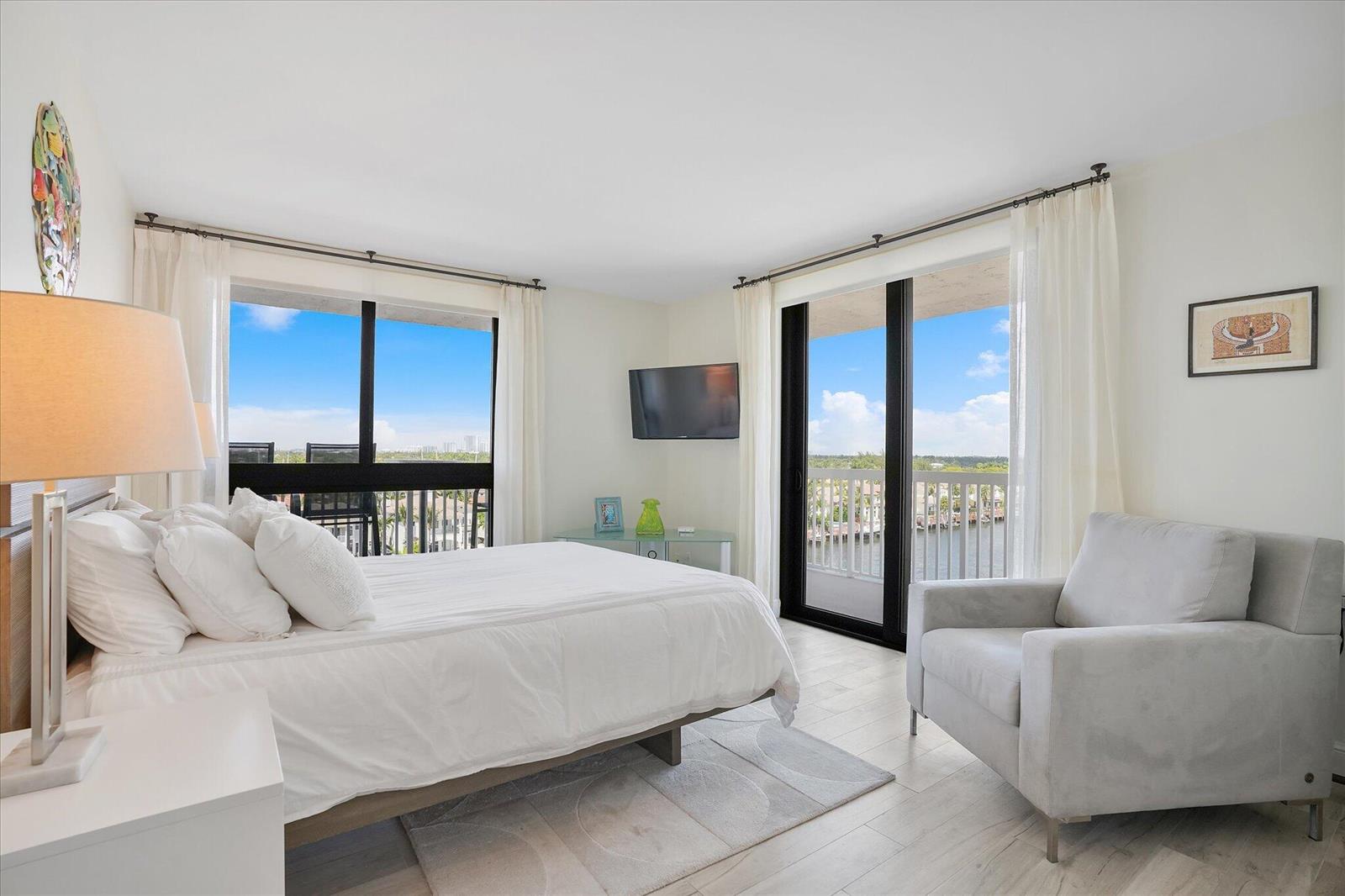 Photo of 1500 Ocean  #Unit F8, Hollywood, Florida, 33019 - 17-1500 S Ocean Dr apt 8f_017
