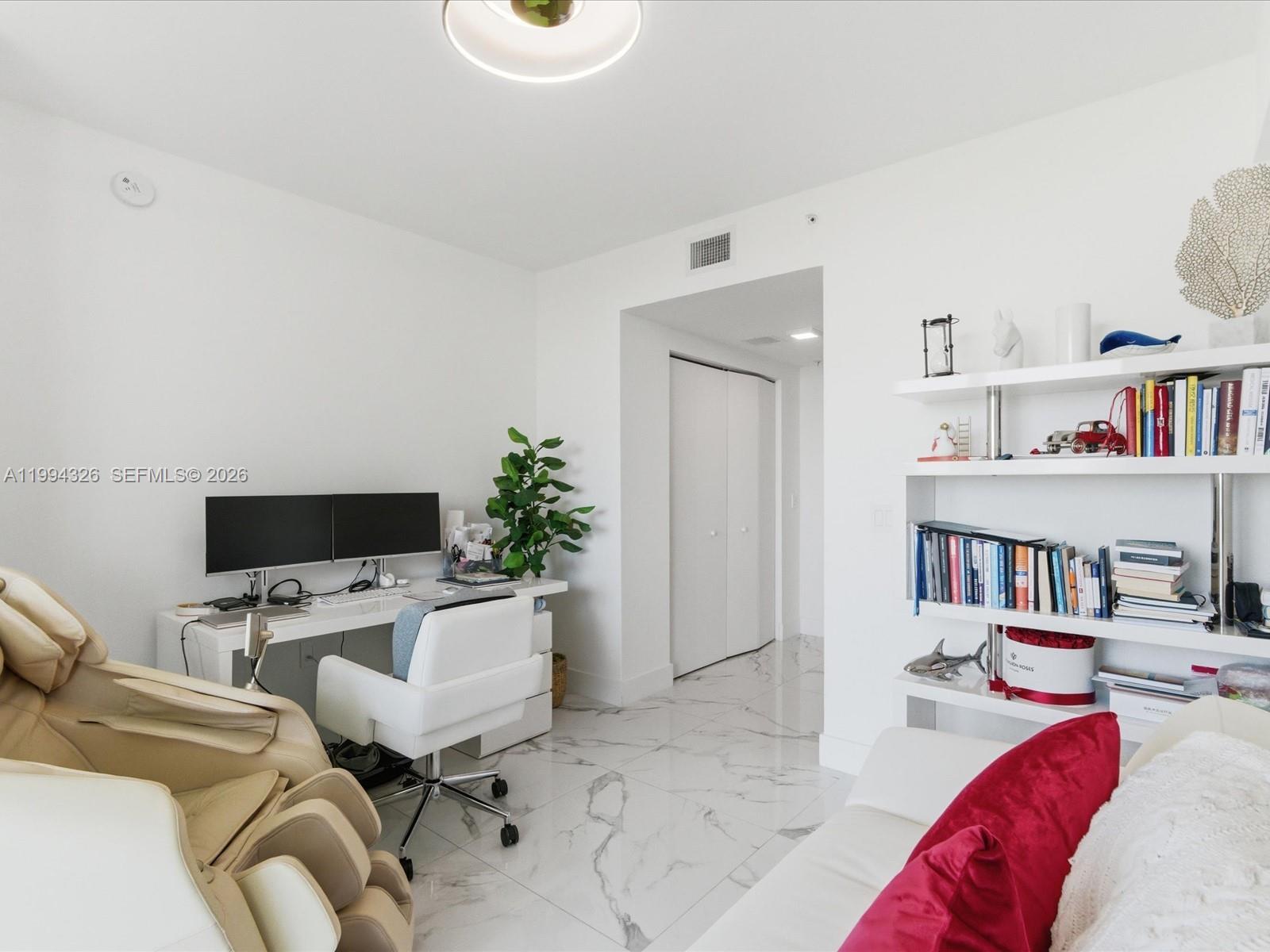 5-1508 3 / 4 1892 sq. ft. $ 2026-04-03 0 Photo