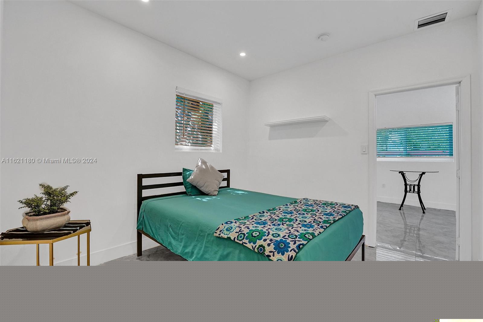   / 0  sq. ft. $ 2026-06-21 0 foto