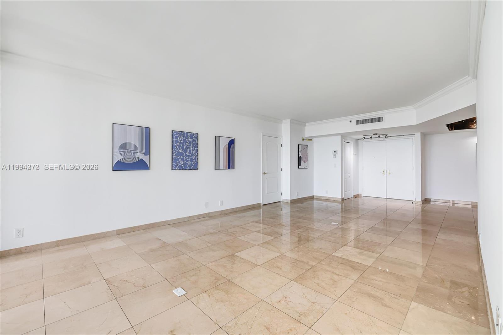 Photo of 20281 Country Club Dr  #1412, Aventura, Florida, 33180 - 