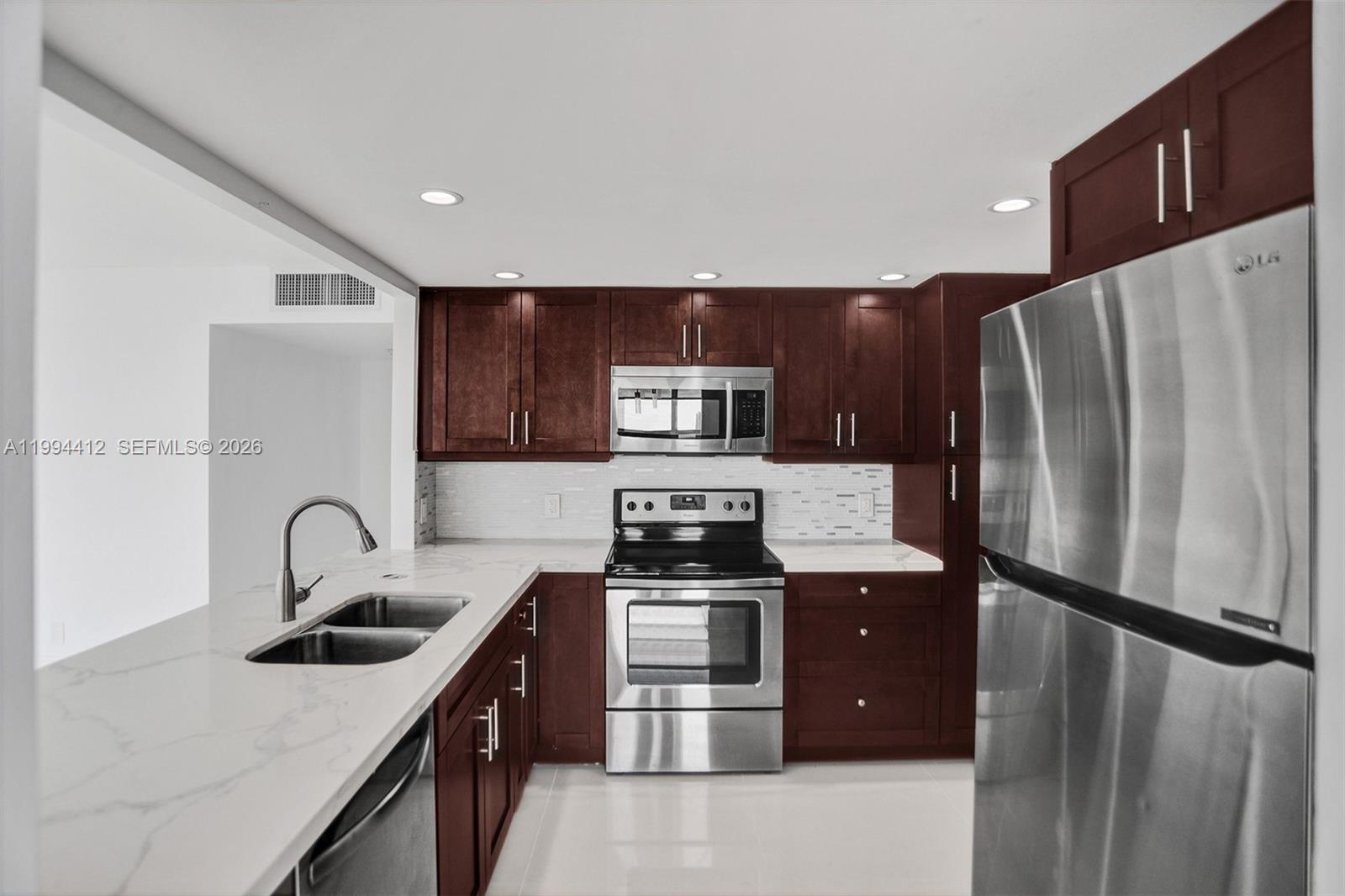 Photo of 3800 Ocean Dr  #1805, Hollywood, Florida, 33019 - 